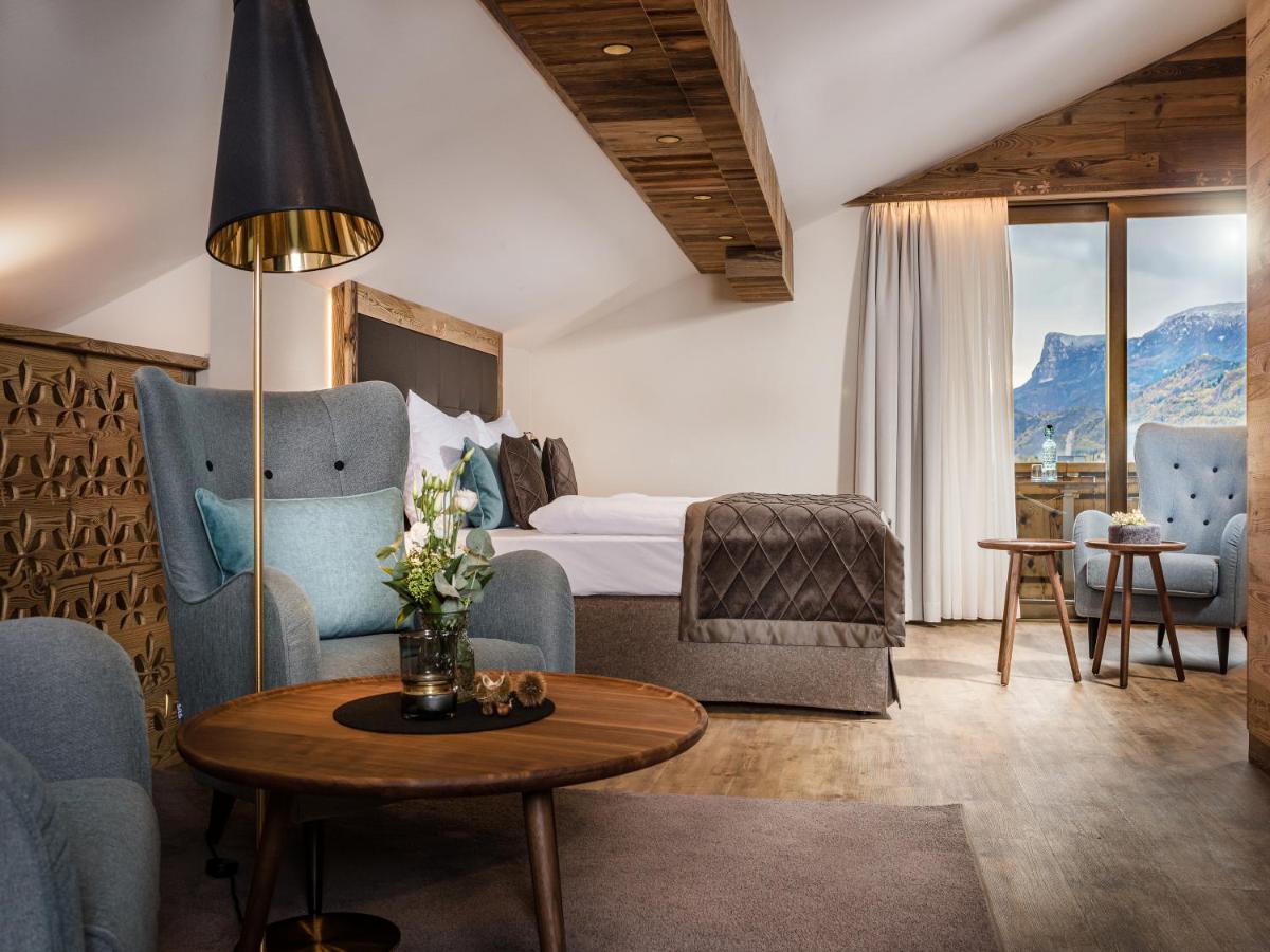 Mondi Hotel Tscherms Eksteriør bilde