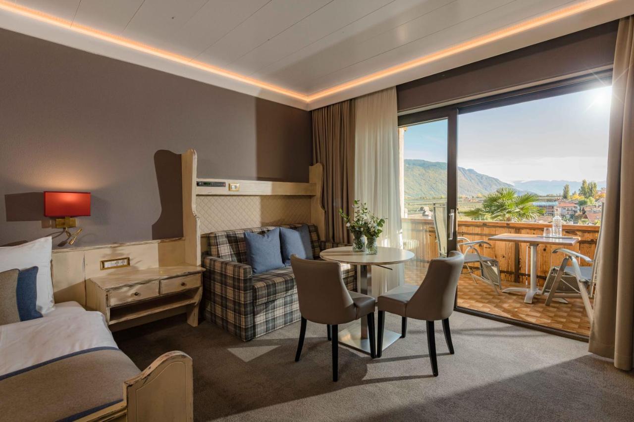 Mondi Hotel Tscherms Eksteriør bilde